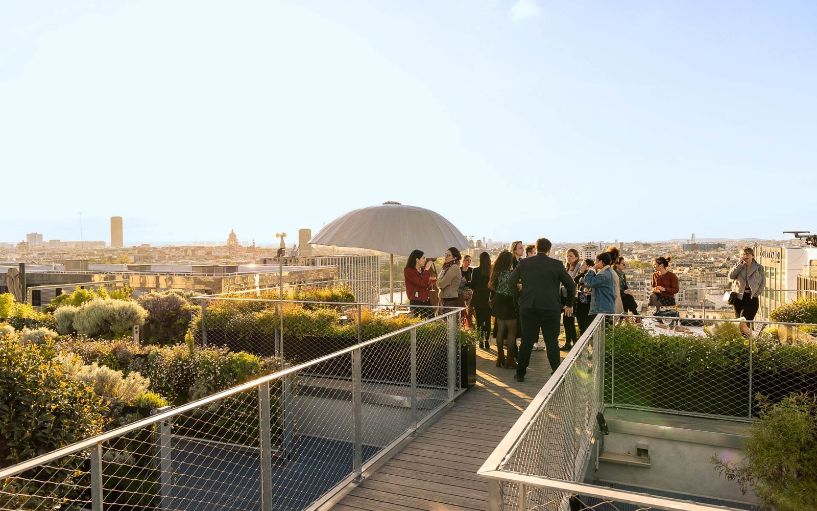 Laho Business Center : le Sky Bar, photo 5