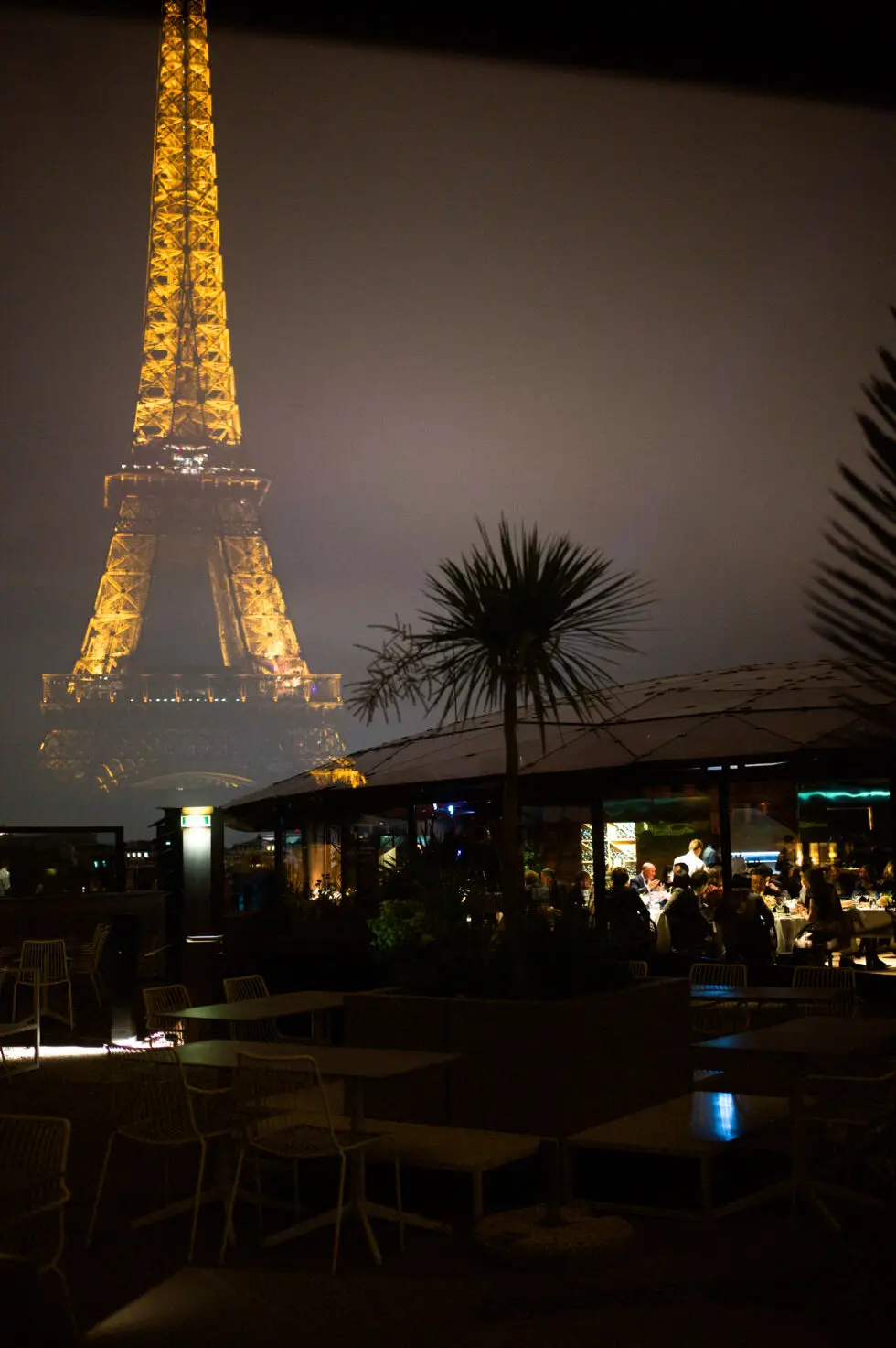 Les Ombres, Paris 7e